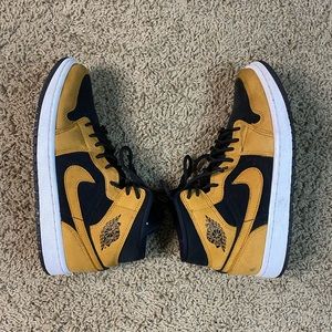 Air Jordan 1